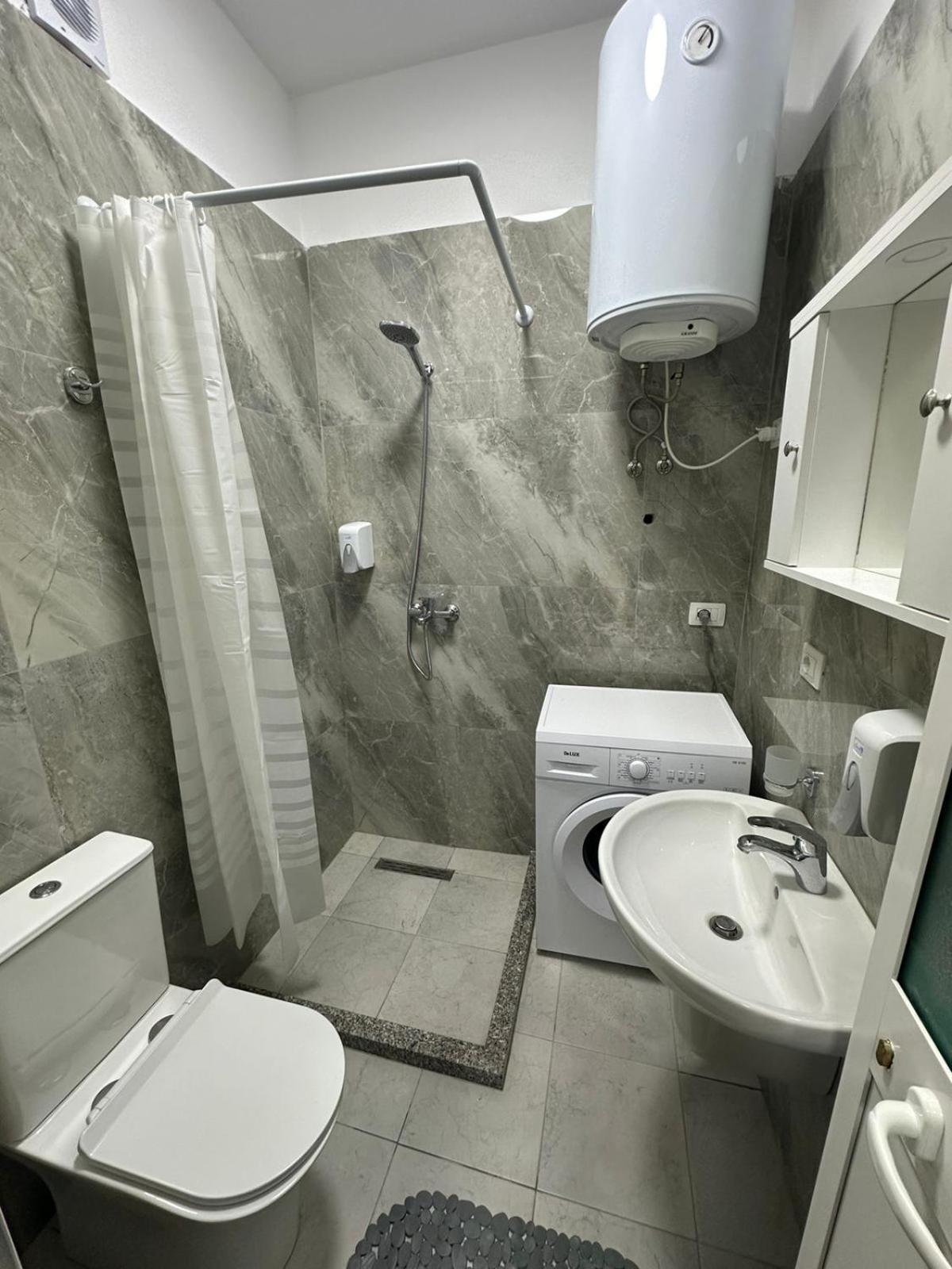 Xhiro N'Shkoder Apartments Экстерьер фото