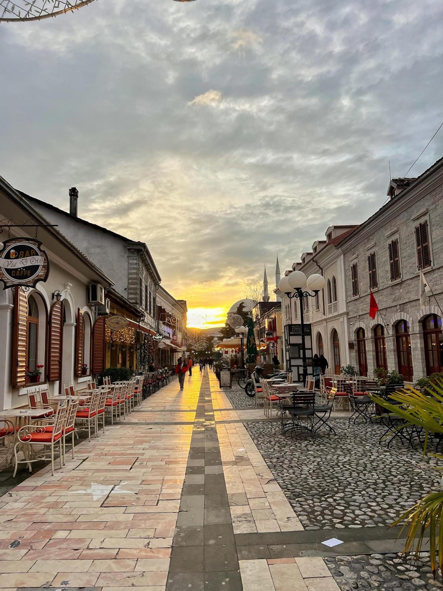 Xhiro N'Shkoder Apartments Экстерьер фото